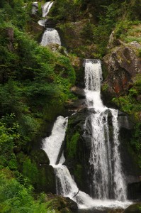 黑森林裡德國落差最大的瀑布